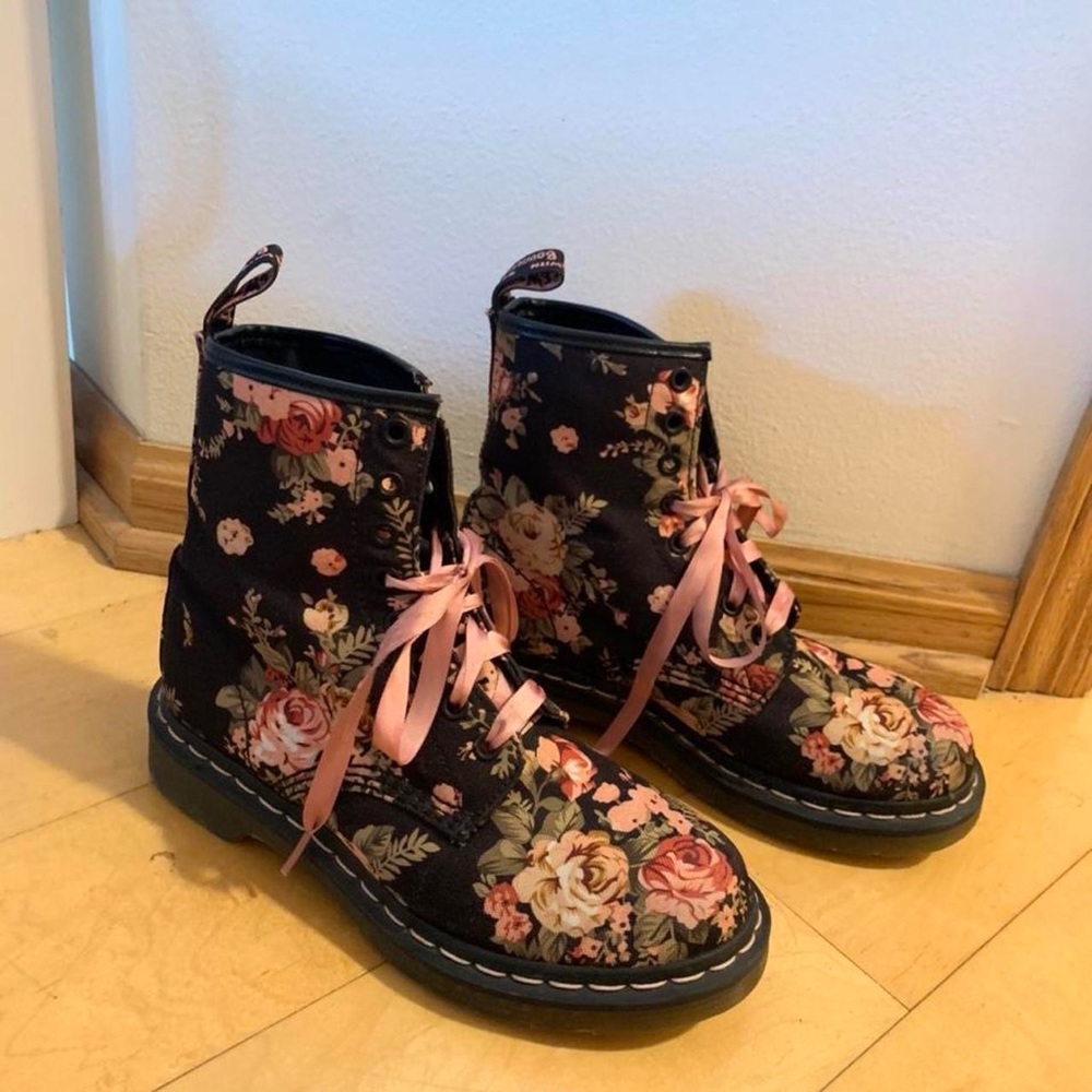 Floral Doc martens